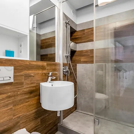 Apartament Park Mirowski Yellow By Bookinghost Warszawa